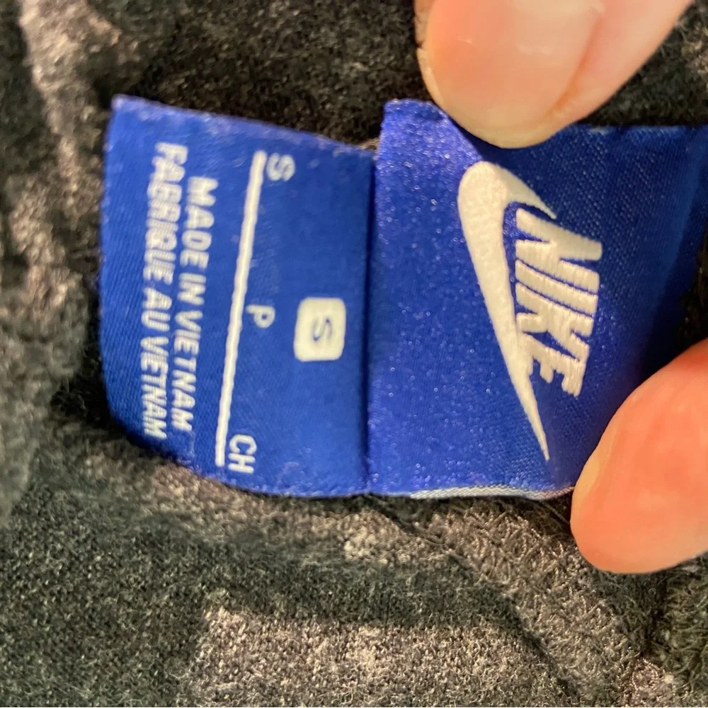 Nike Dark Gray Women's Joggers - Picture 4 of 9